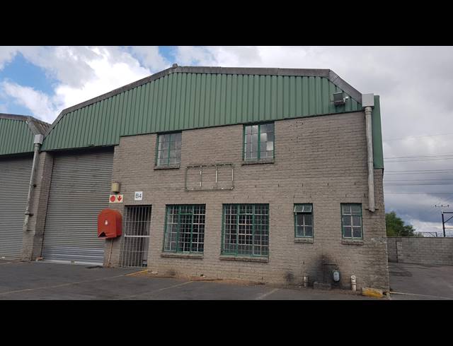 317M² FACTORY TO LET IN BLACKHEATH INDUSTRIAL